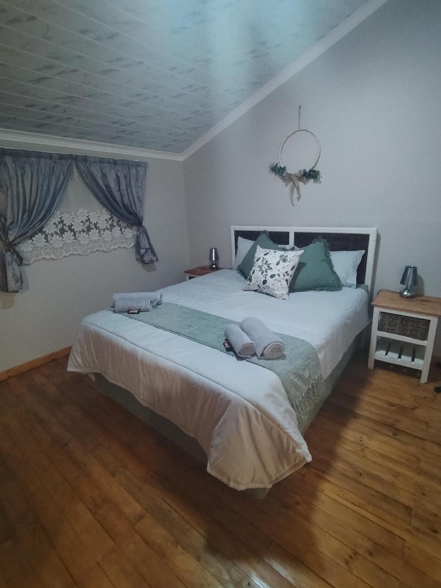 The Olive Branch Cabins Krugersdorp Ngoại thất bức ảnh