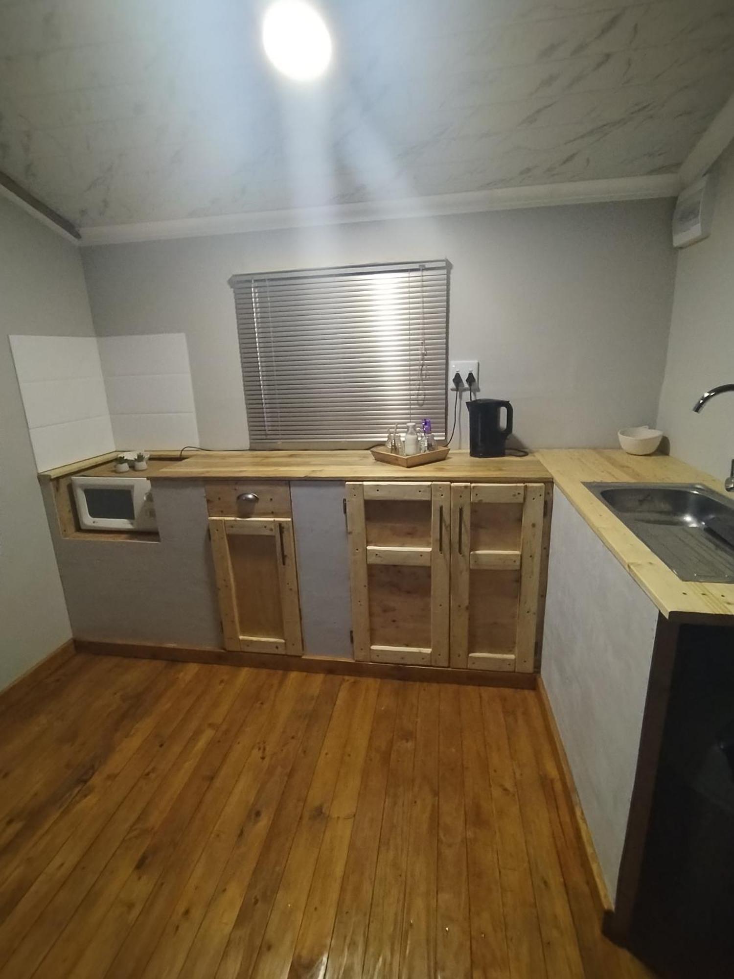 The Olive Branch Cabins Krugersdorp Ngoại thất bức ảnh
