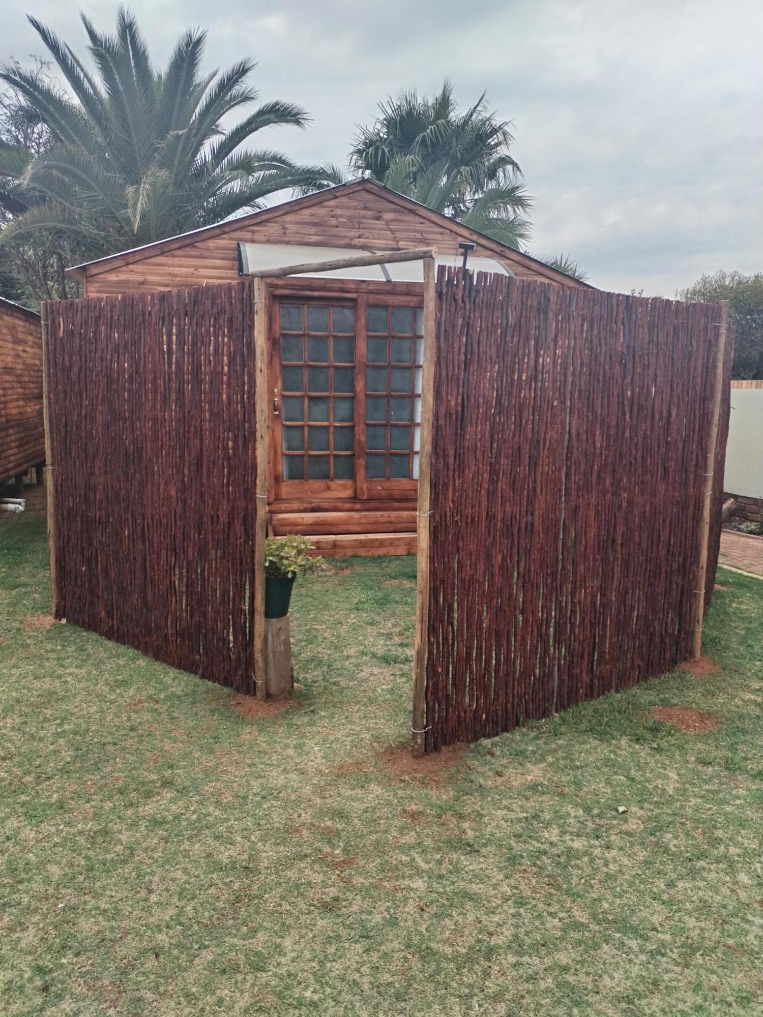 The Olive Branch Cabins Krugersdorp Ngoại thất bức ảnh